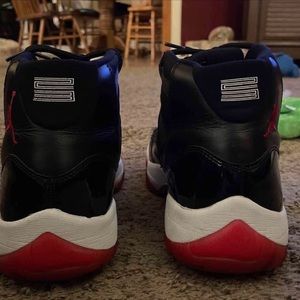 Jordan 11 Bred 2012